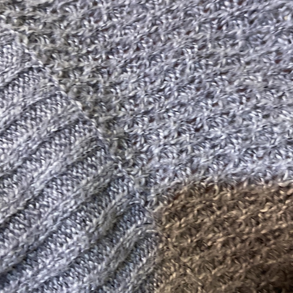 NWT MORAL FIBER GREY GRAY LONG SLEEVE CREWNECK SWEATER  Size M Excellent… - Picture 5 of 12